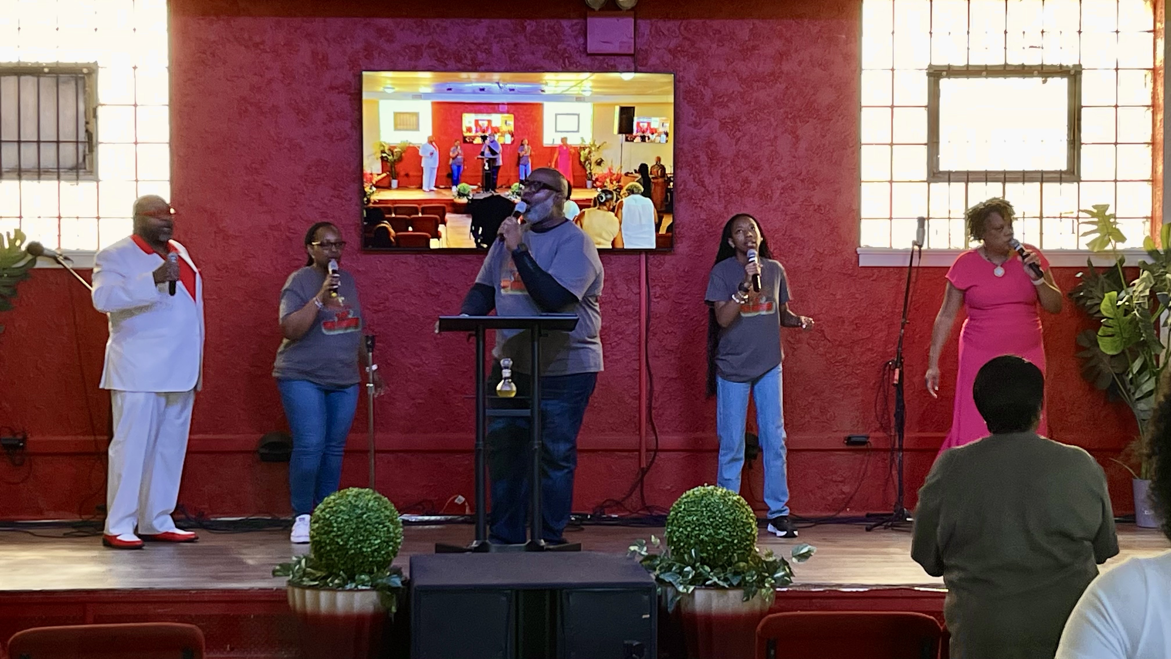 Sunday worship at Highway Tabernacle of Prayer